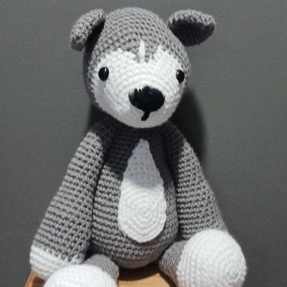 New Crocheted Husky Dog Handmade Incredible Workmanship